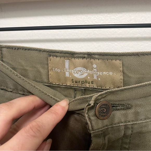 VINTAGE L.e.I Surplus Y2K Wide Leg Bare Back Cargo Pants Size 11 / 32 inch Waist - Picture 4 of 14